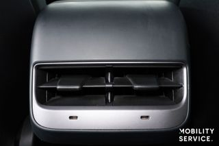 Tesla Model Y Gran Autonomía 4WD