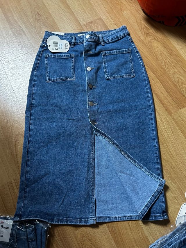 Falda vaquera midi con botones  pack de faldas