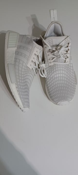 Adidas NMD Blancas Talla 40.5 (25.5cm)