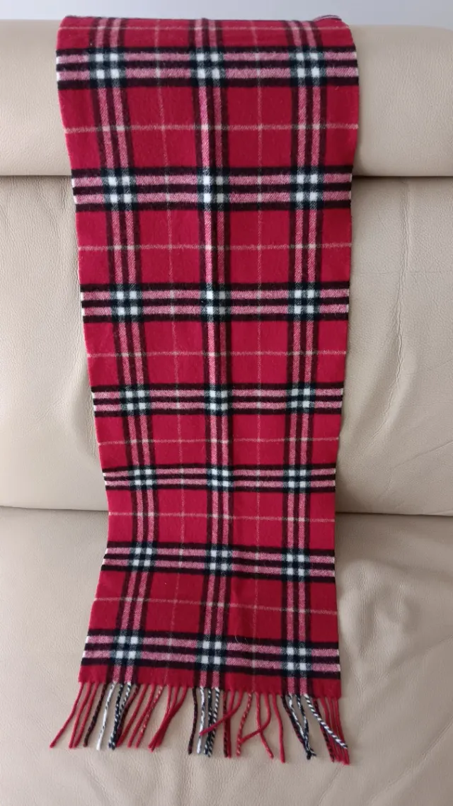 Bufanda Burberry Lana Tartán Roja