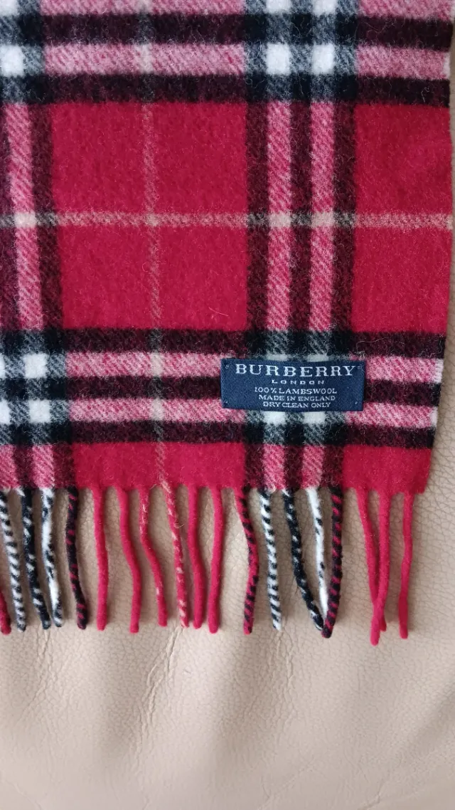 Bufanda Burberry Lana Tartán Roja