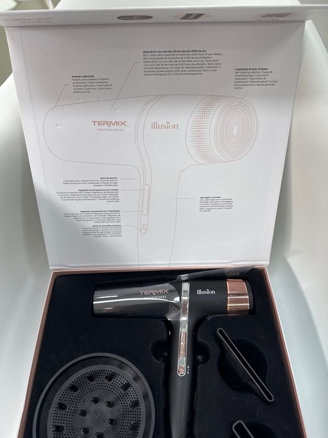 Secador Termix Illusion Negro y Dorado