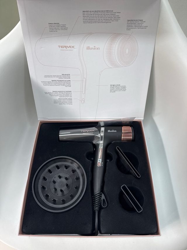 Secador Termix Illusion Negro y Dorado