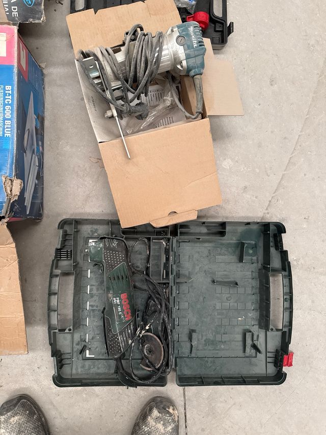 Maletín herramientas variadas usadas