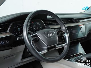 AUDI etron Advanced 55 quattro