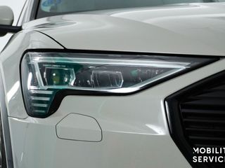 AUDI etron Advanced 55 quattro