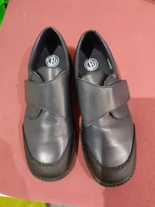 Zapatos de vestir azul marino con velcro