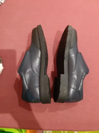 Zapatos de vestir azul marino con velcro