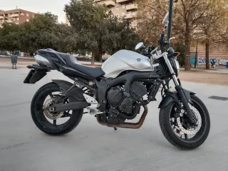 Yamaha FZ6 NS2