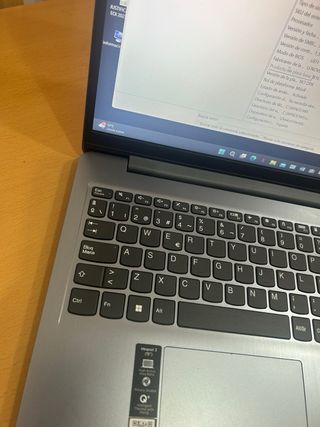 Portátil Lenovo IdeaPad 3 15ITL6 16GB RAM