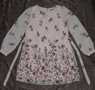 Vestido mujer rosa con estampado floral