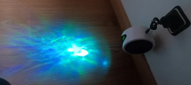 Proyector LED con mando