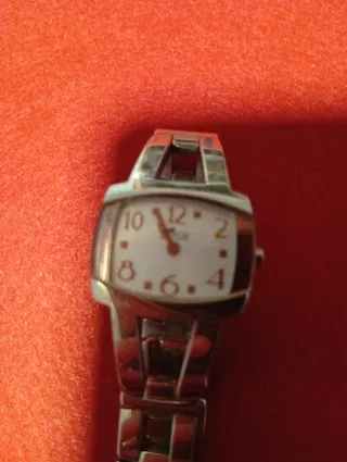 Reloj Lotus Mujer Plata y Blanco