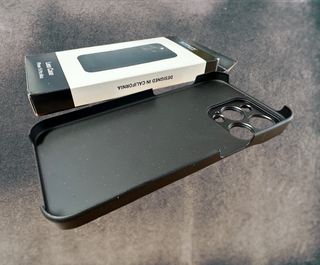 Funda SANDMARC iPhone 15 Pro Max Negra