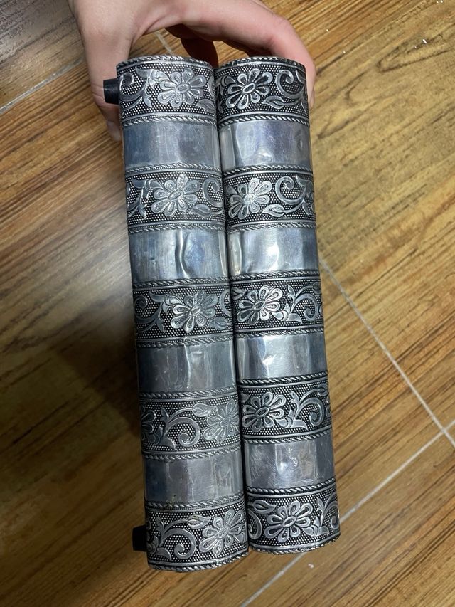 Joyero libro plata con interior de terciopelo