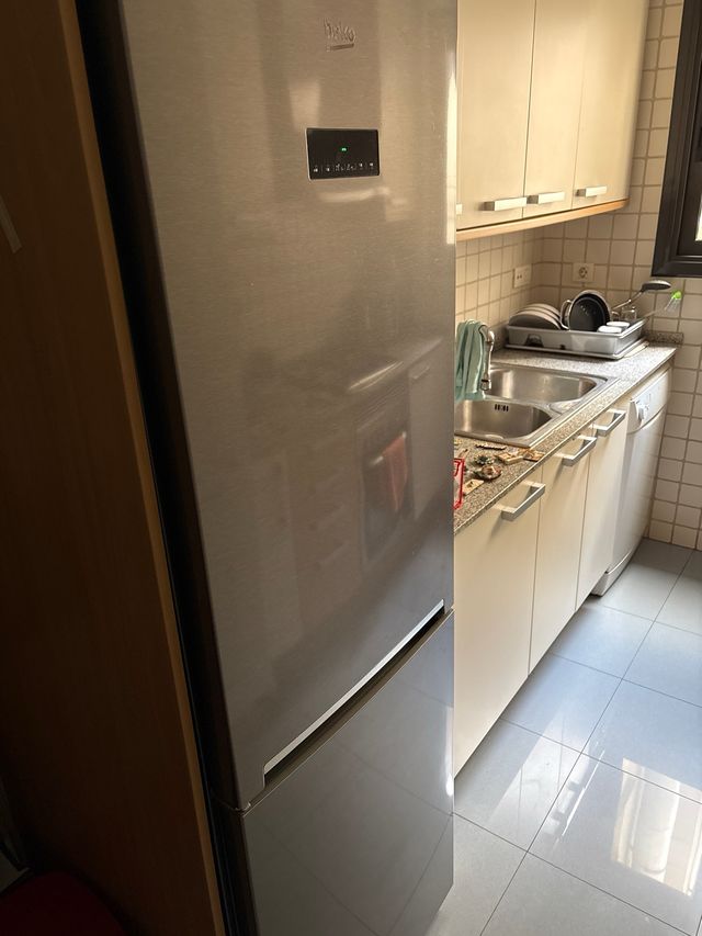 Nevera Beko