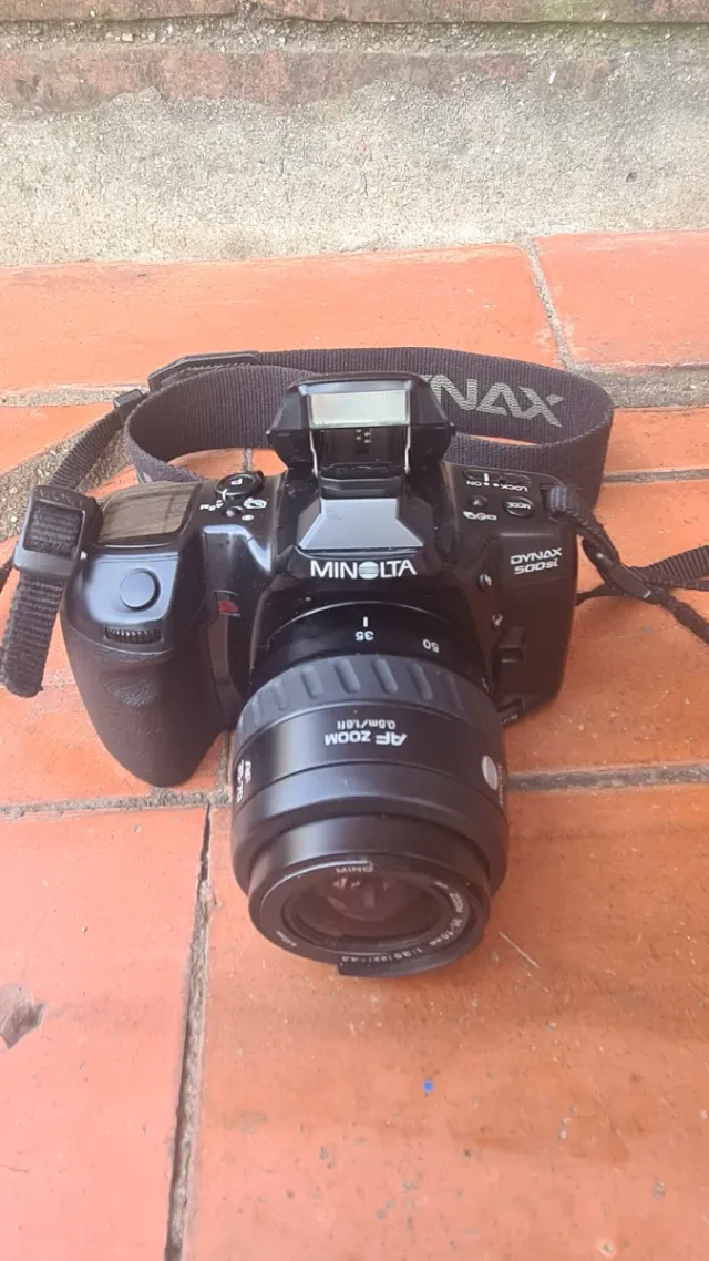 Minolta Dynax 500si Cámara Analógica