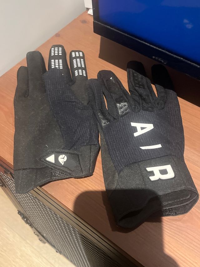 Guantes Nike Air Negros