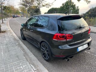 Volkswagen Golf GTI 210cv 2011