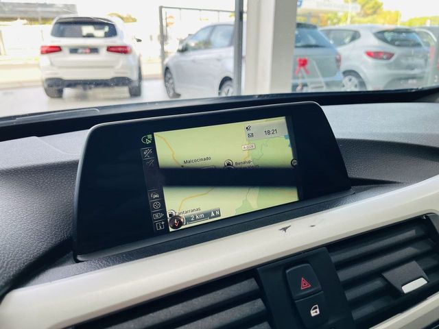 BMW Serie 3 318 GT Automático