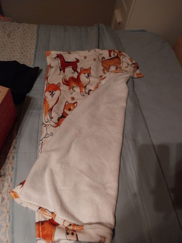 Manta Fleece Shiba Inu Beige y Naranja