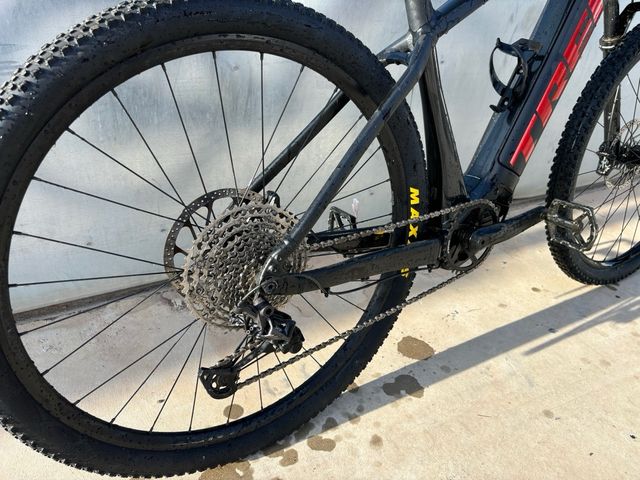 Bicicleta Eléctrica Trek