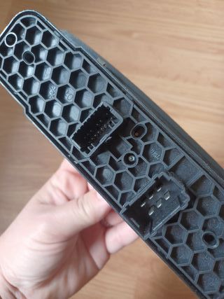 Botonera Elevalunas Renault Megane y Laguna