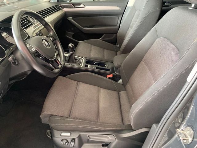 Volkswagen Passat Variant Edition 2.0 TDI 110kW150