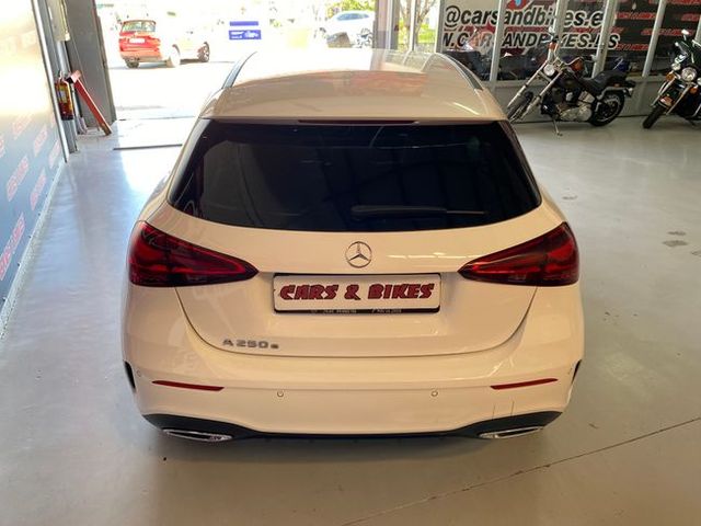 Mercedes Clase A 250 e AMG LINE