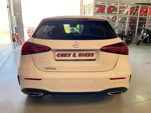 Mercedes Clase A 250 e AMG LINE