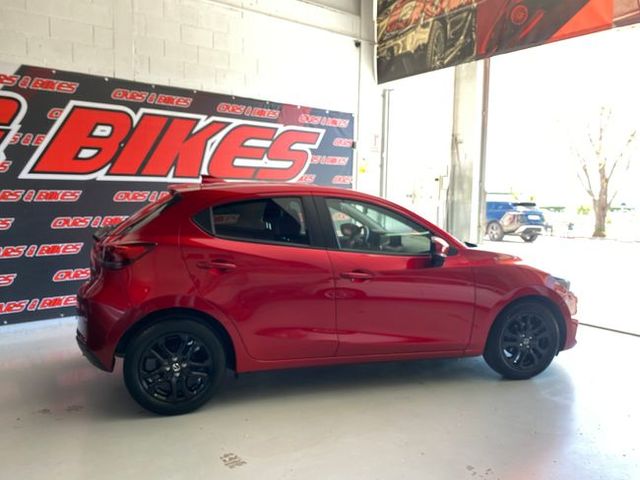 Mazda 2 1.5 GE 66kW 90CV Black Tech Edition AT