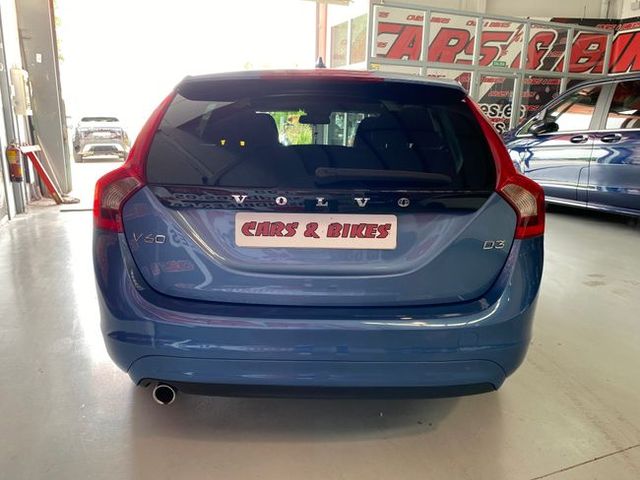 Volvo V60 2.0 D3 Momentum