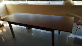 Mesa de comedor extensible de madera