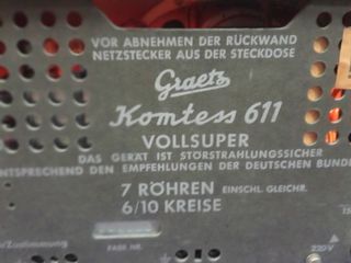 Radio antigua Graetz Komtesse 611