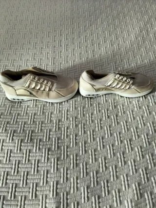 Zapatillas Athletic cuña mujer Malla Beige