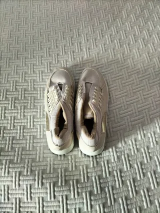 Zapatillas Athletic cuña mujer Malla Beige