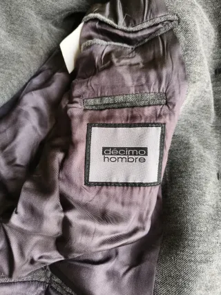 Traje de hombre gris