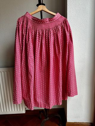 Falda regional adulta