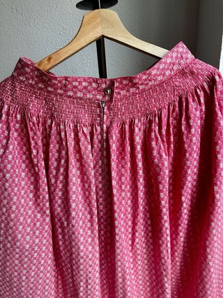 Falda regional adulta