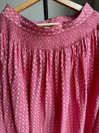 Falda regional adulta