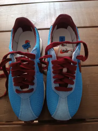 Nike LD1000 Azul Granate Talla 38