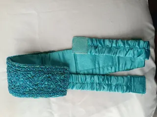 Cinturón elástico señora bolitas