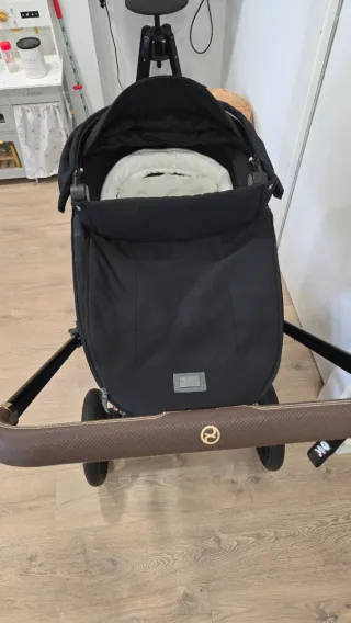 Carrito eléctrico de bebé Cybex Priam Rosegold