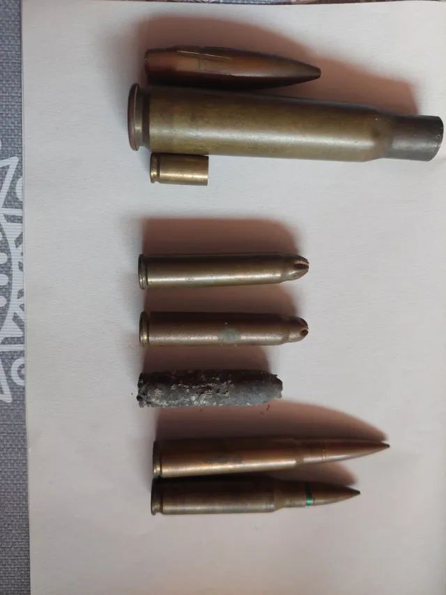 Casquillos y munición antigua