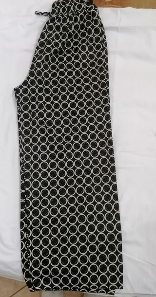 Pantaloni larghi fantasia cerchi