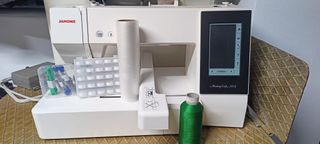 Máquina Bordadora Janome Memory Craft 500E
