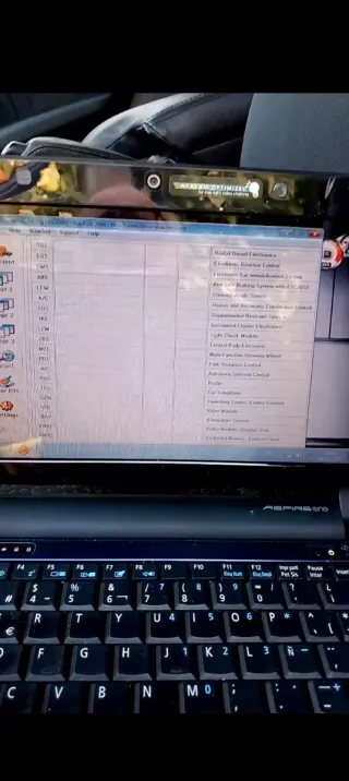 Portatile Acer con software BMW Scanner