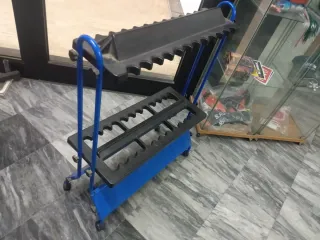 Espositore porta canne da pesca