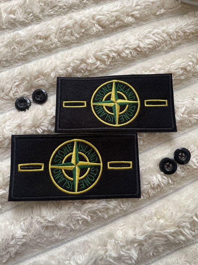 2 Patch Stone Island + Bottoni Neri