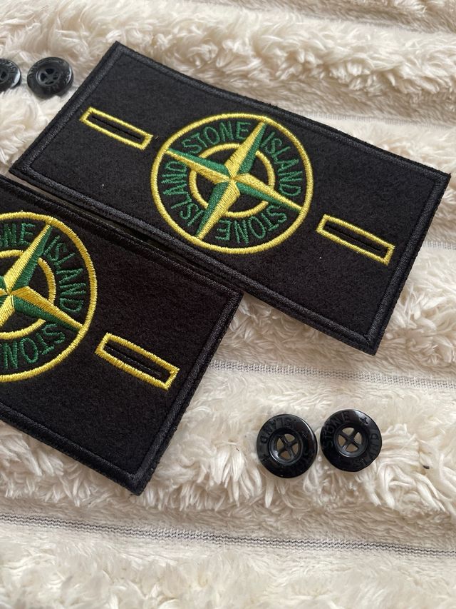 2 Patch Stone Island + Bottoni Neri